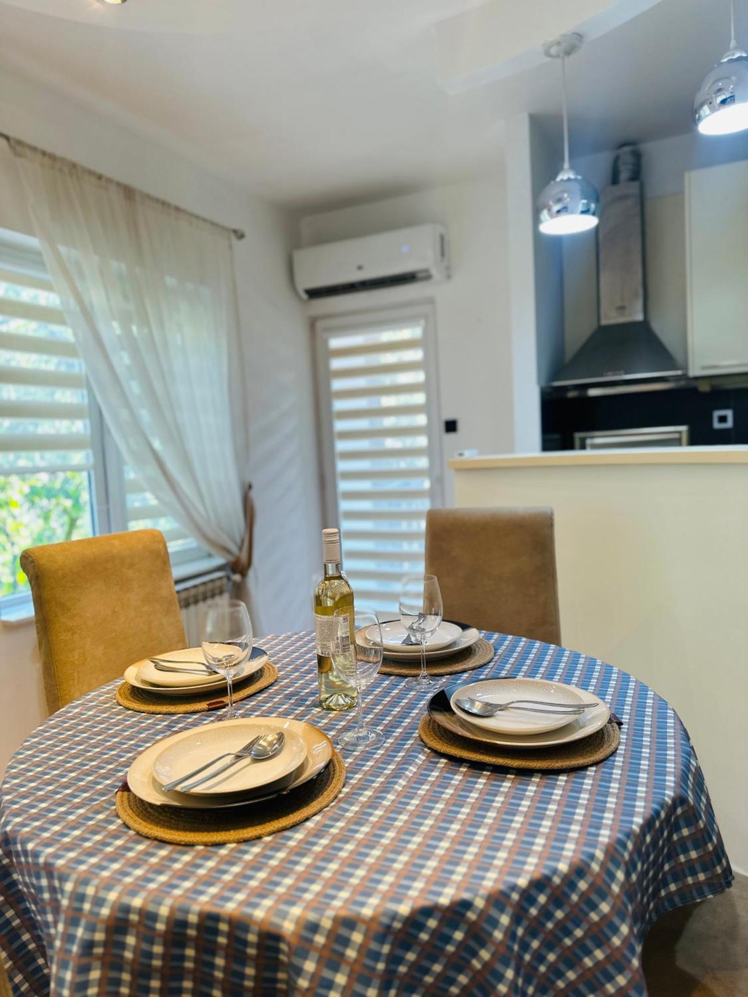 Urban Stay Skopje Ngoại thất bức ảnh