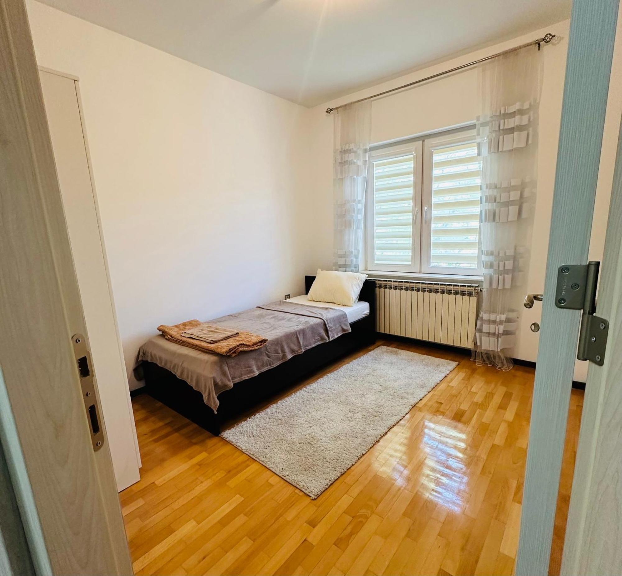 Urban Stay Skopje Ngoại thất bức ảnh